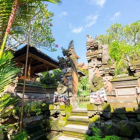 Sania'S House Hotel Ubud  Ngoại thất bức ảnh